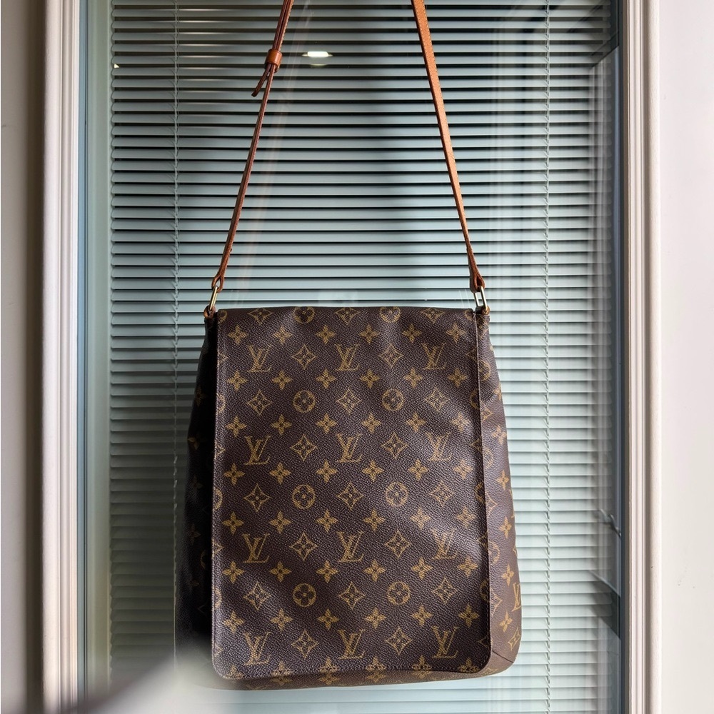 ❤️LV Monogram Musette Bag Crossbody Authentic